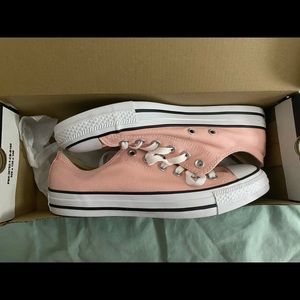 Pink Converse Low